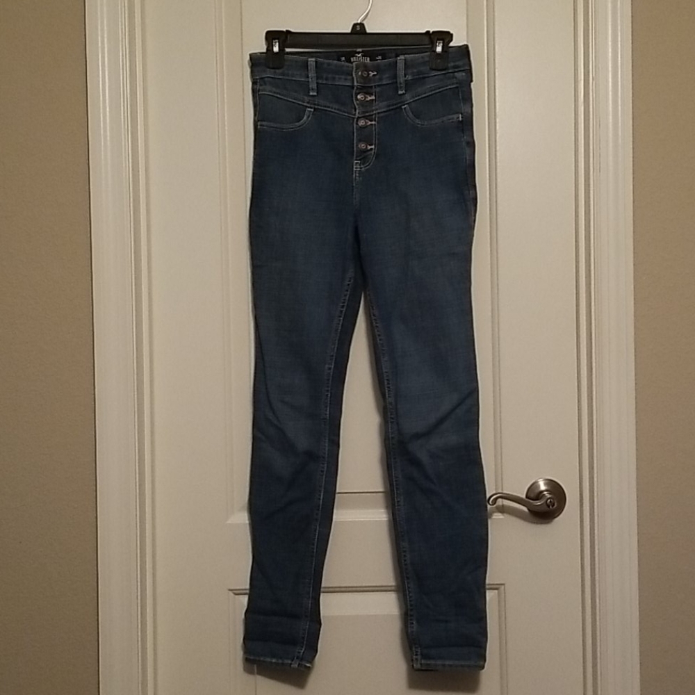 Hollister High-Rise Super Skinny Jeans